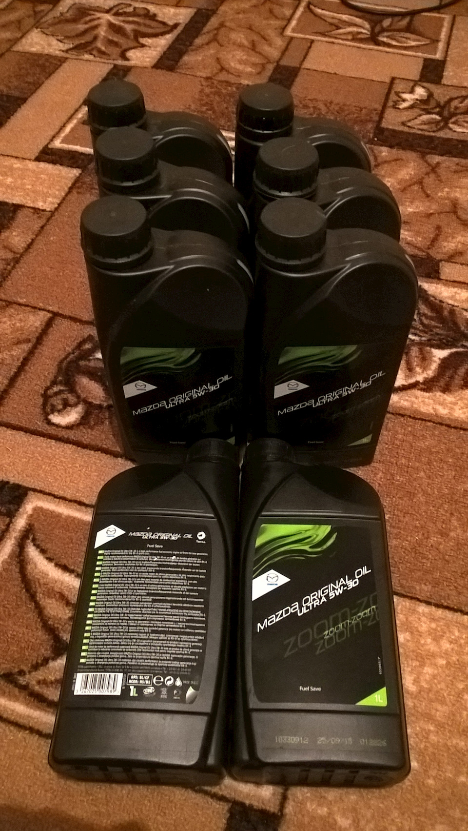 Масло оригинал 8л. — Mazda 3 (1G) BK, 1,6 л, 2007 года | расходники ...