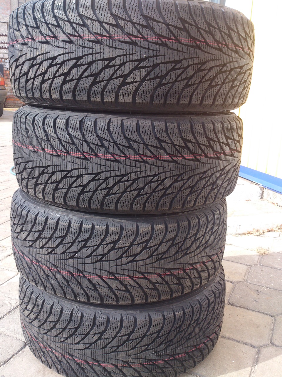 Покупка зимней резины — Nokian Hakkapeliitta R2 — Audi A6 (C6), 2 л ...