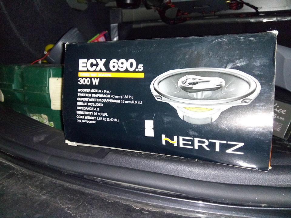 2 трёхполосные коаксиальные колонки HERTZ ECX 690.5 300 Ватт — Ford Mondeo V