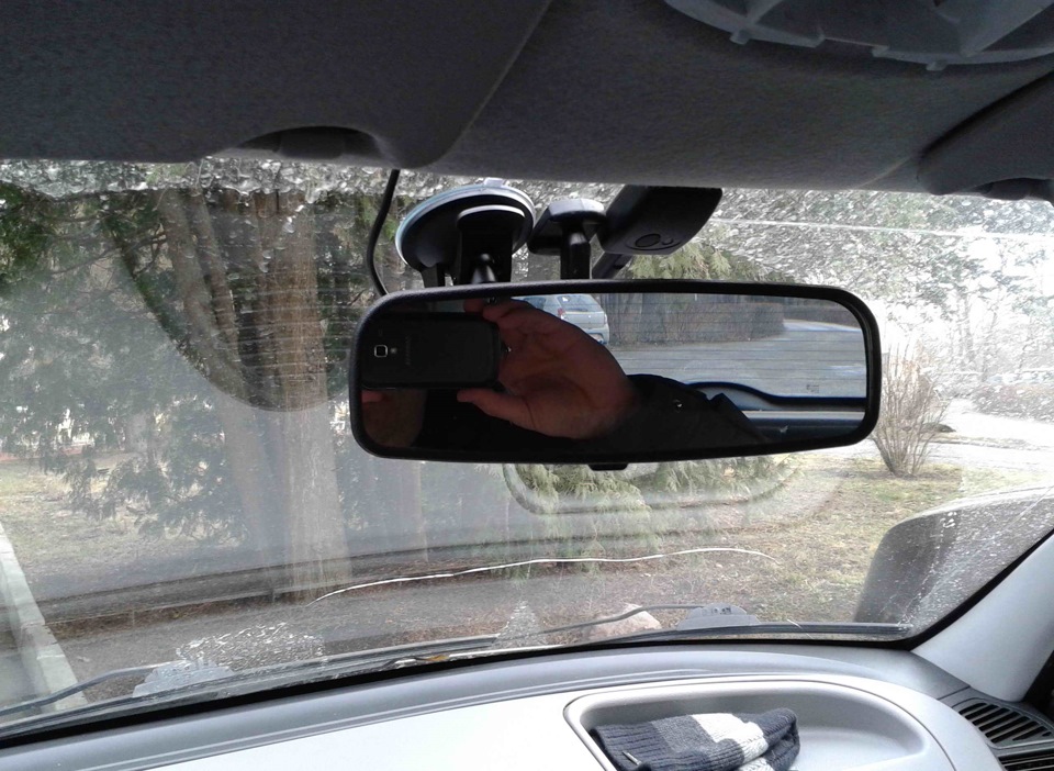 Подключение видеорегистратора от кнопки плафона освещения салона — Lada ...