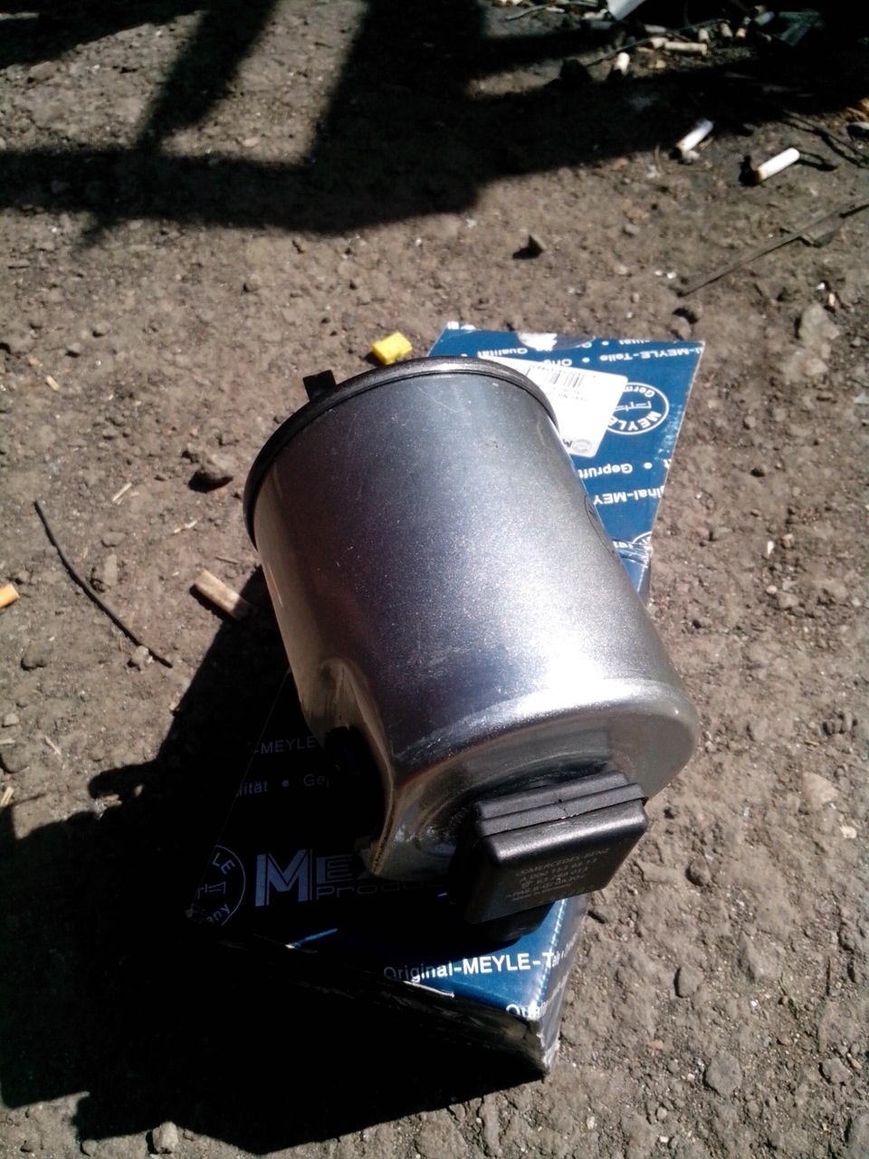 датчик воды в топливном фильтре — Mercedes-Benz Vito (1G), 2,2 л, 1999 ...