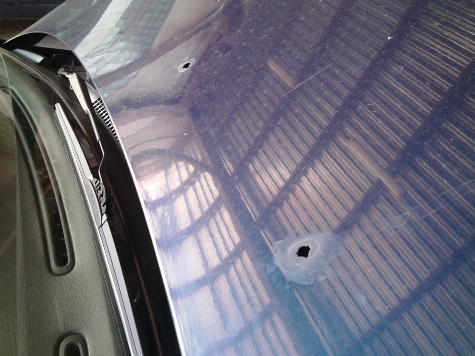 Чистка форсунок омывателя лобового стекла. — Mazda 626 IV (GE), 1,8 л ...