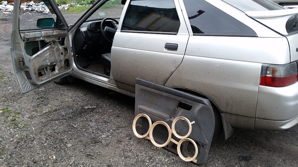 Обшивки под громкий фронт 2112. Начало — Lada 21124, 1,6 л, 2005 года ...