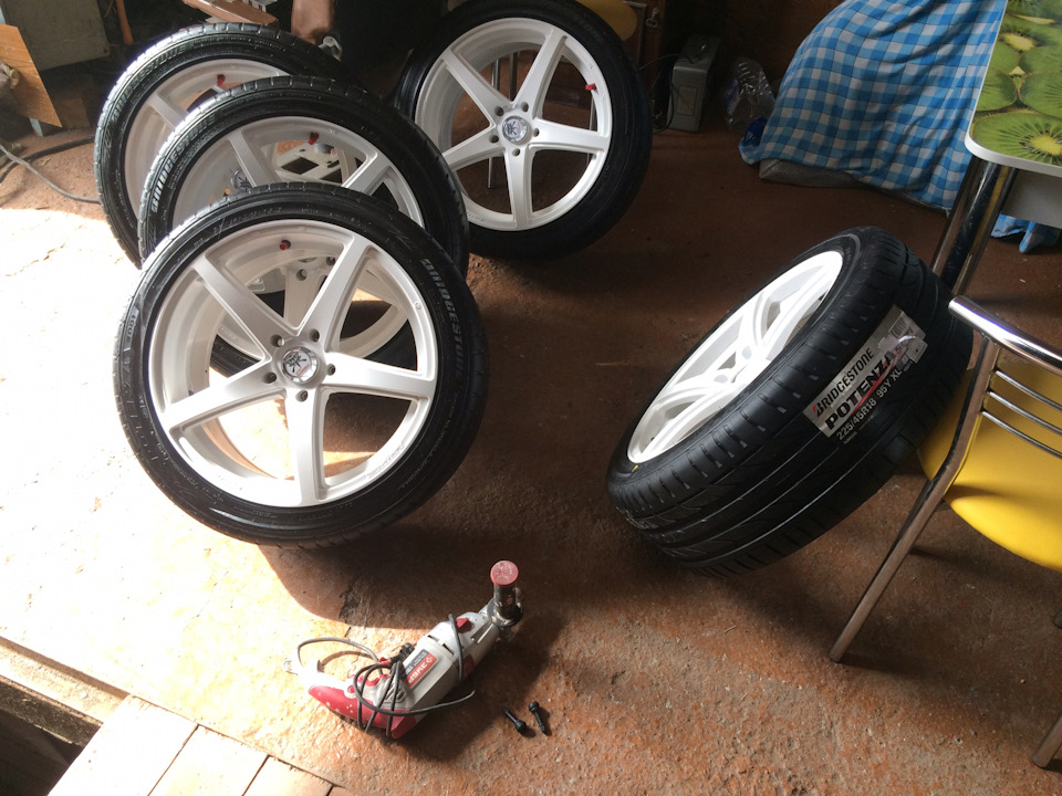 Как убрать скотч от грузов, на дисках))) — Mazda 6 (2G) GH, 2 л, 2008 ...