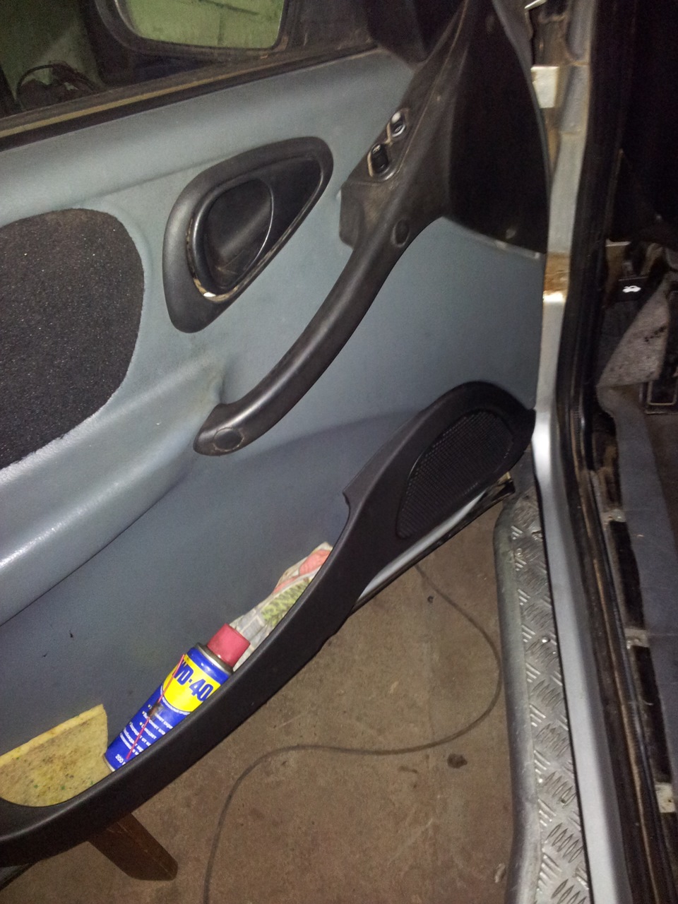 Новые кармашки для дверей — Chevrolet Niva (1G), 1,5 л, 2004 года ...