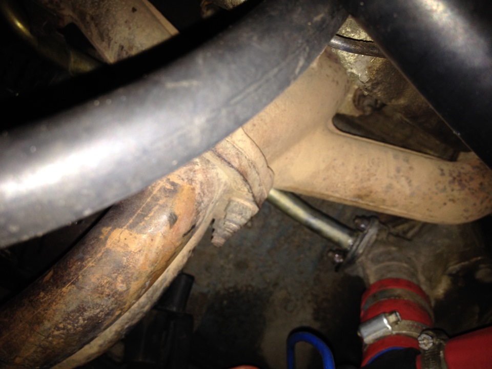 патрубки, расширительный бачок, трубка печки, тосол — Lada 21043, 1,6 л ...