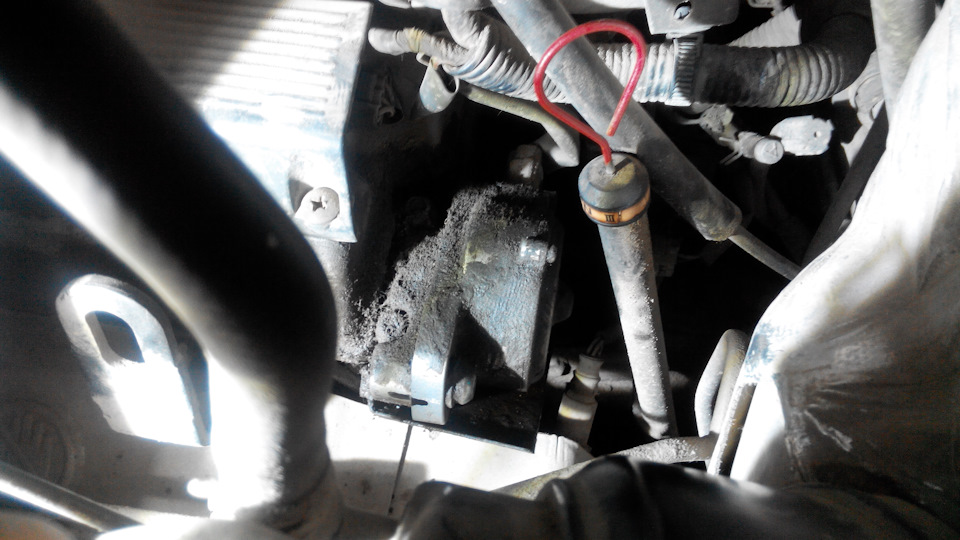 Вот оно — место утечки — Suzuki Vitara XL7