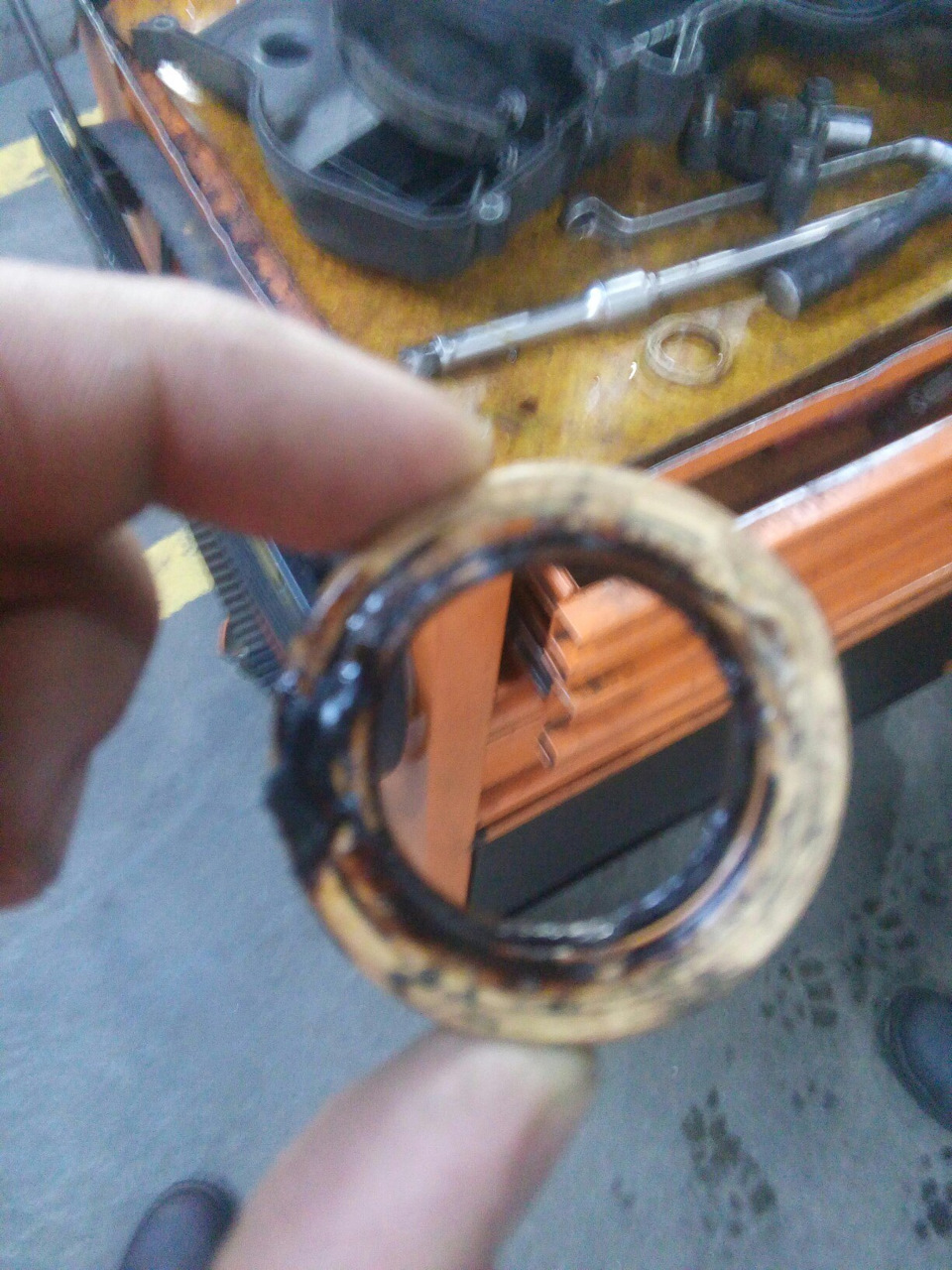 Замена помпы и сальников распредвалов — Lada Приора седан, 1,6 л, 2010 ...