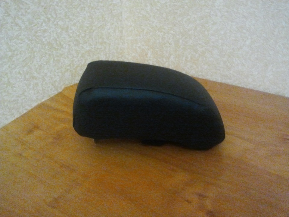Подлокотник — Daewoo Lanos, 1,5 л, 2002 года | аксессуары | DRIVE2