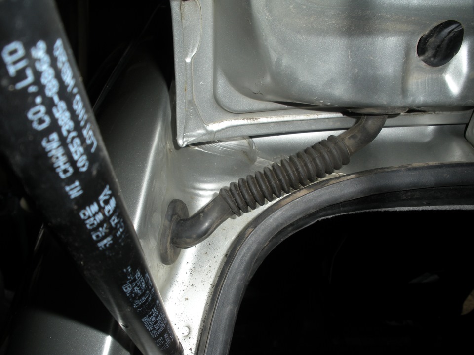 Ремонт заднего стекло-омывателя. — Daewoo Matiz (M100/M150), 0,8 л ...