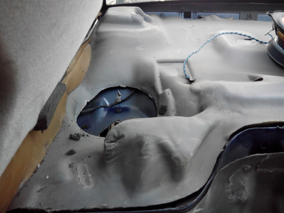 замена опоры заднего амортизатора BMW e36