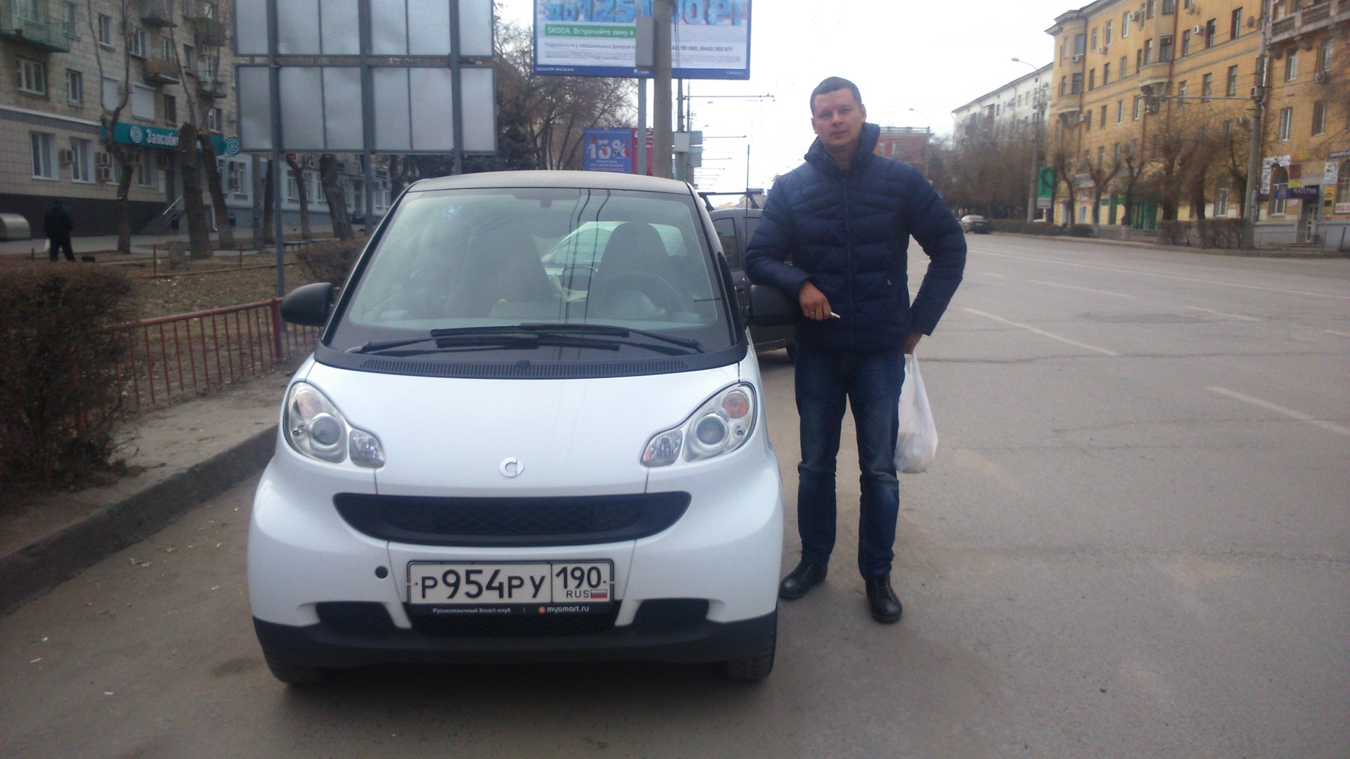 Smart fortwo (2G) 1.0 бензиновый 2008 | Смартуха Белый на DRIVE2