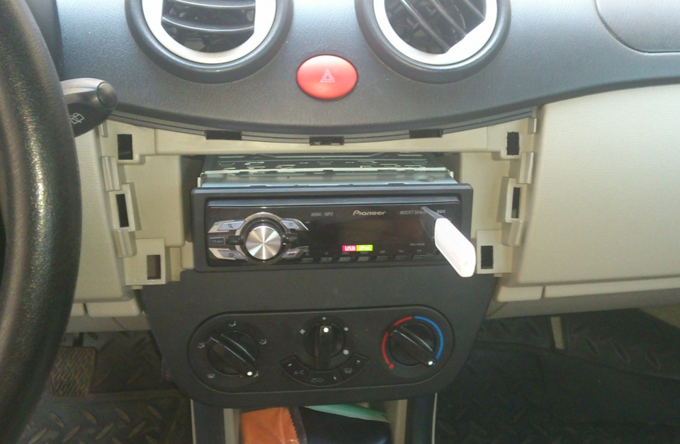 Lifan Smily 1.3 бензиновый 2013 для своих денег классная на DRIVE2