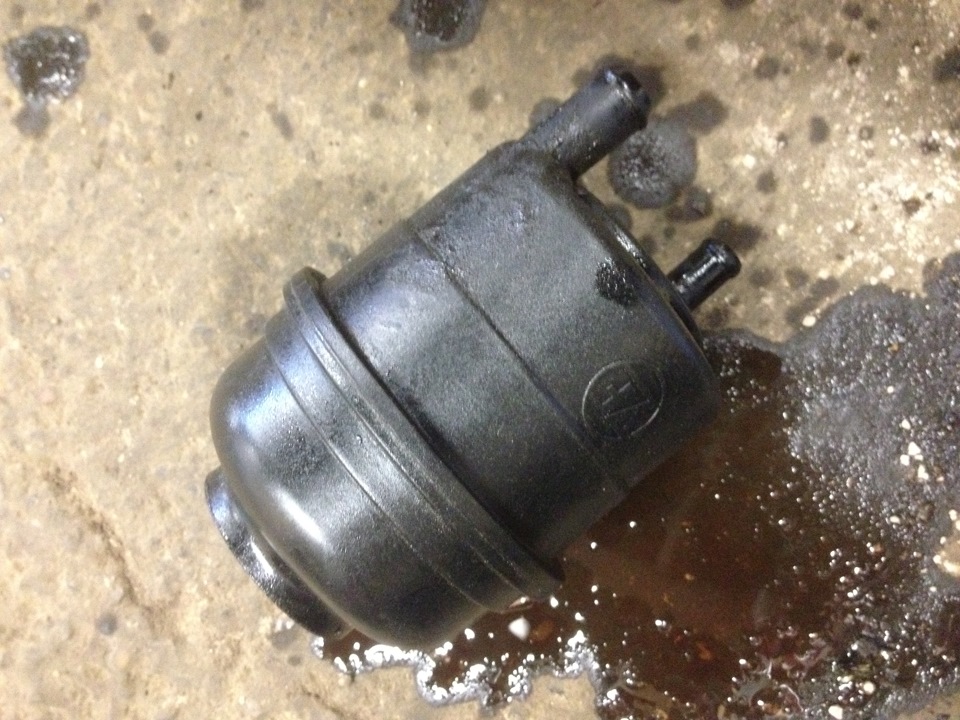 Бачек ГУР и промывка системы — BMW X5 (E53), 4,4 л, 2003 года | своими ...