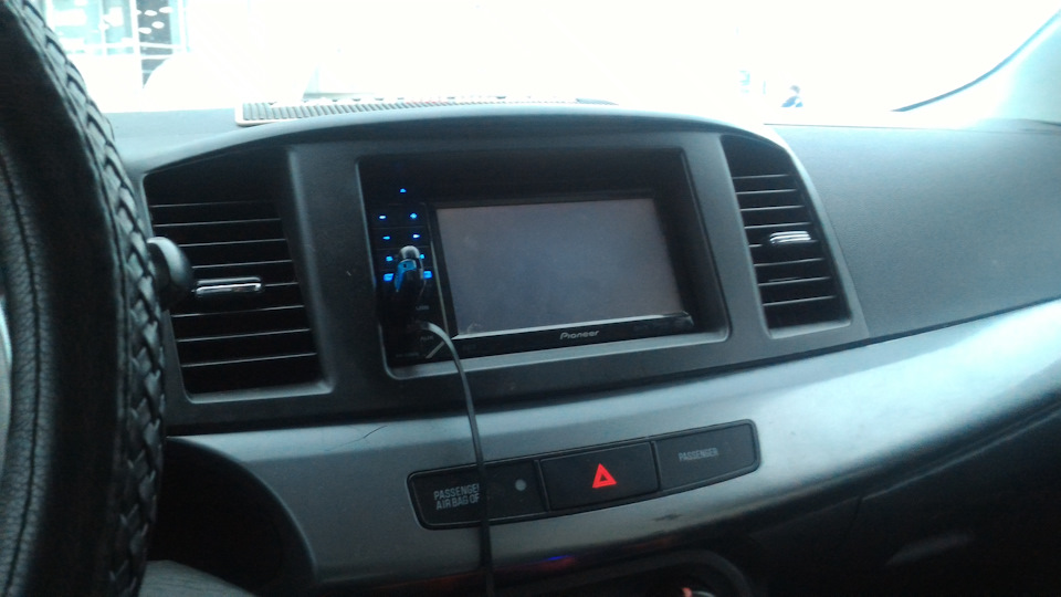 2 din магнитола Pioneer. — Mitsubishi Lancer X, 2,4 л, 2011 года ...