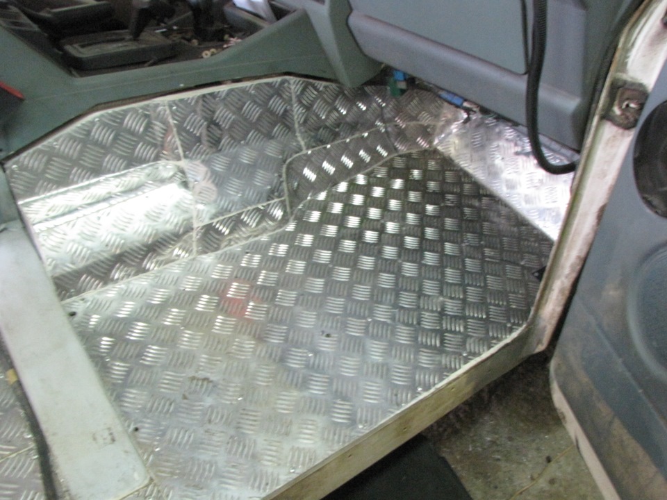 Фото в бортжурнале Land Rover Discovery I