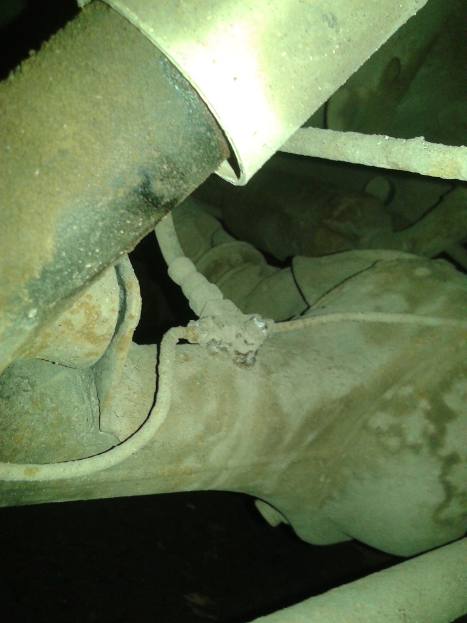 Бьют задние тормоза — Lada 21053, 1,5 л, 1999 года | наблюдение | DRIVE2