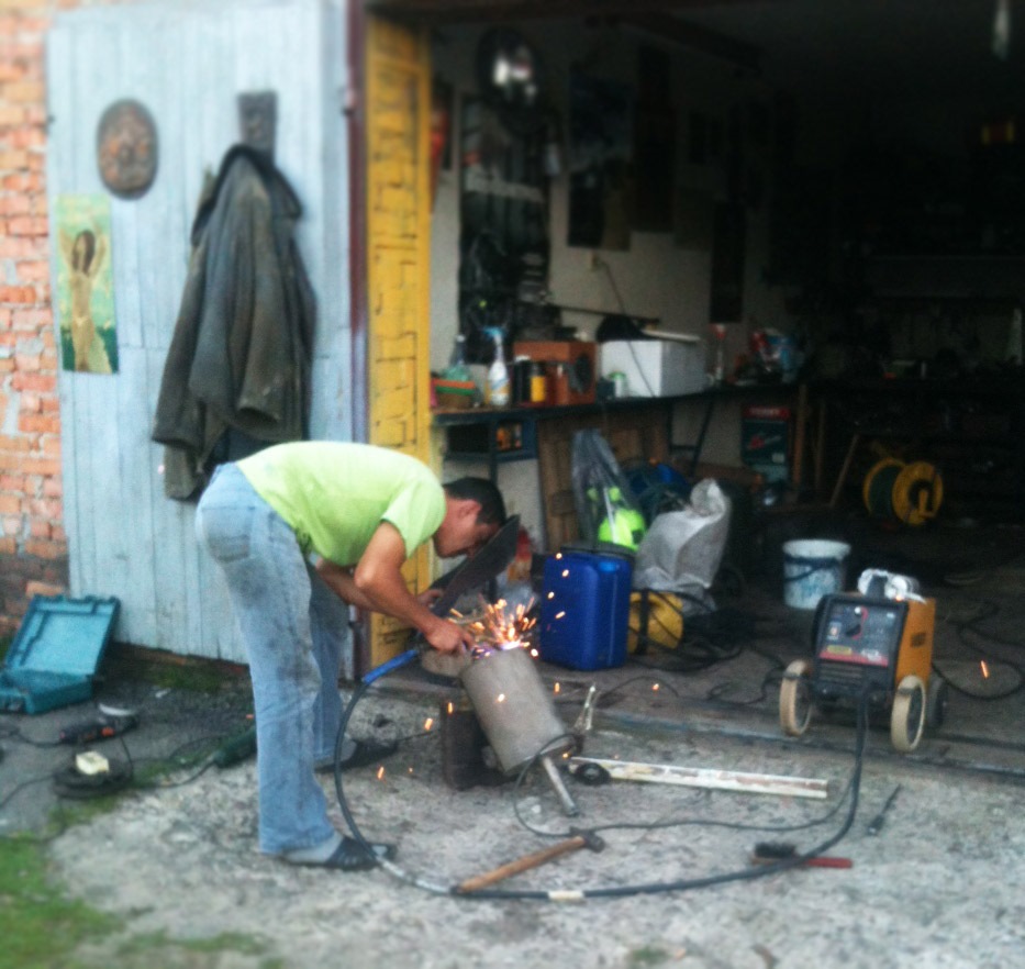 Гудит глушитель — Suzuki Swift (1G), 1,3 л, 2000 года | своими руками ...