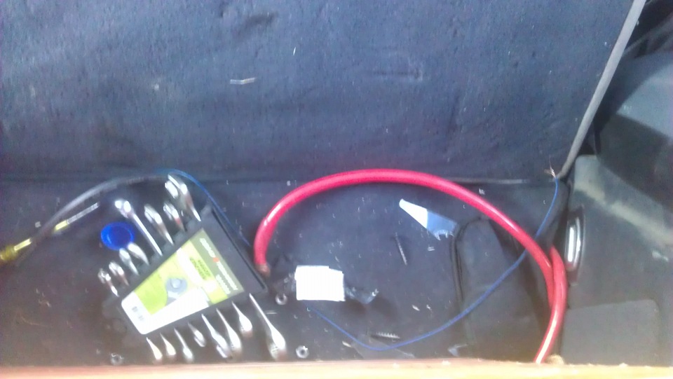 Сгорел усилитель((( — Audi A3 (8L), 1,8 л, 2000 года | автозвук | DRIVE2