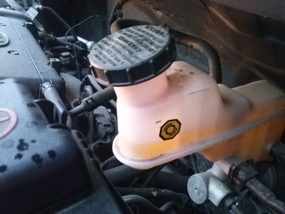 Удаление клапана задержки сцепления — KIA Rio (3G), 1,6 л, 2013 года ...