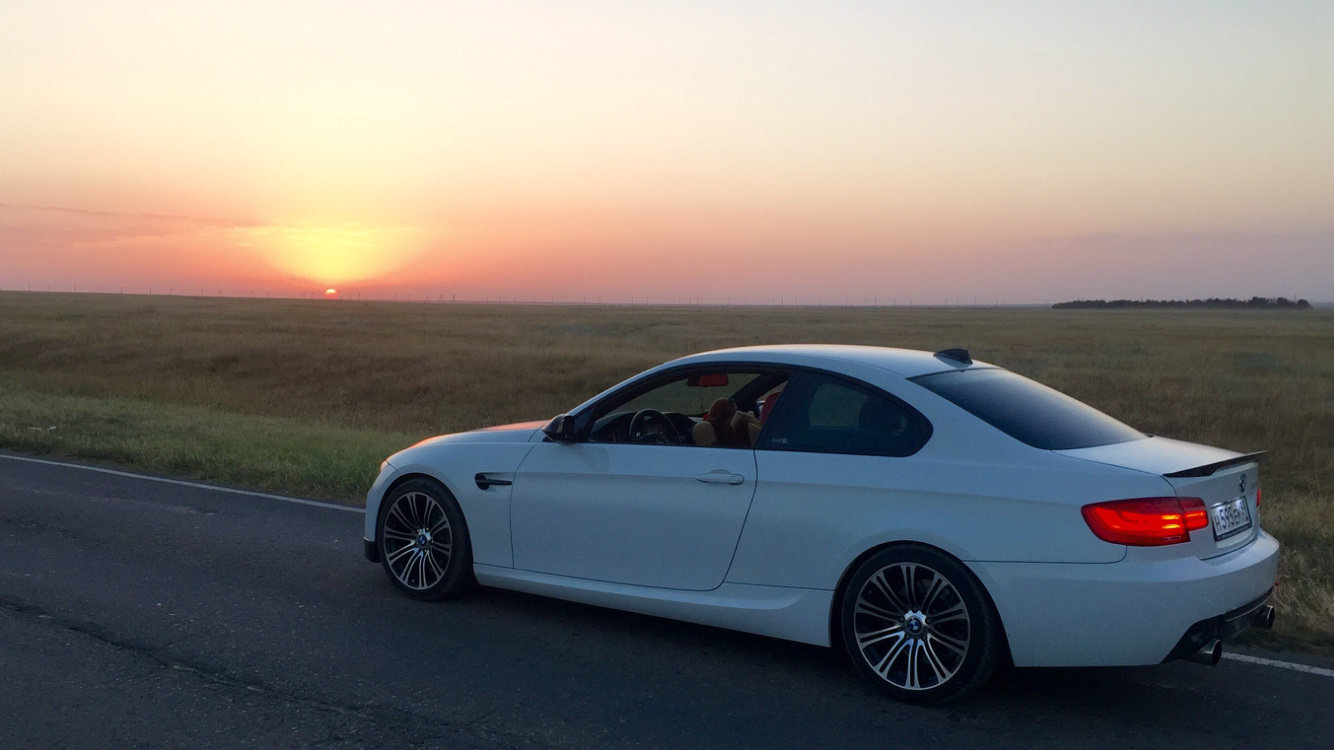 BMW e92 Coupe белая