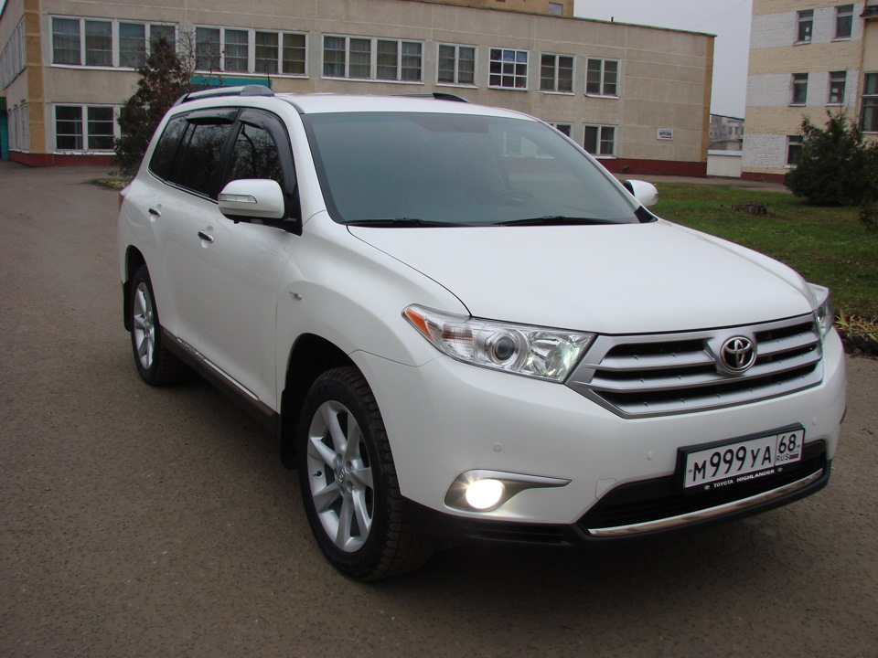 Toyota Highlander 2012 Р±РµР»С‹Р№