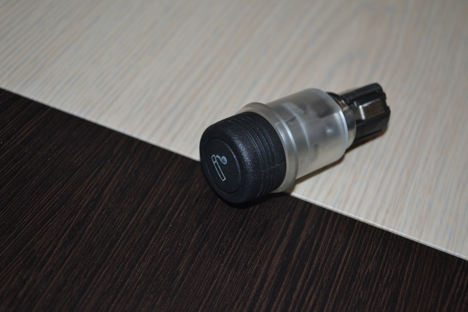 Подсветка салона на светодиодах ч.5 — Прикуриватель + тоннель Гранта ...