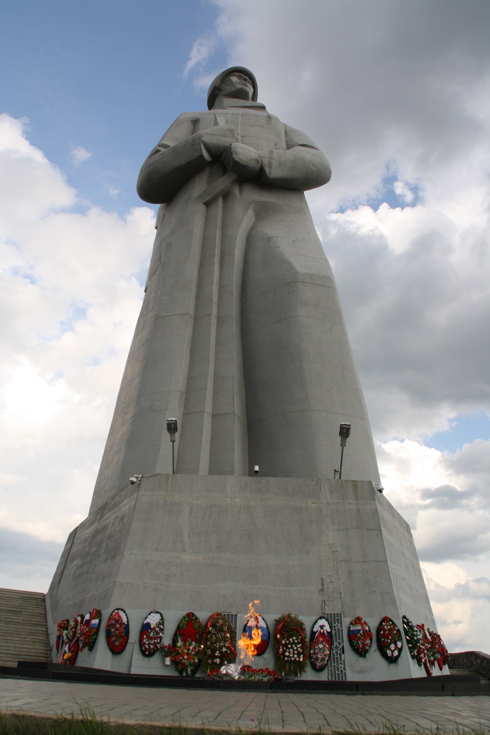 Памятник алеша в мурманске фото и история