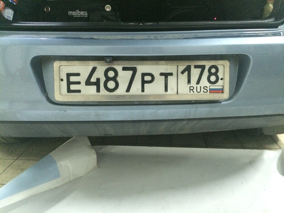 Как подключить камеру заднего вида к штатной магнитоле фольксваген