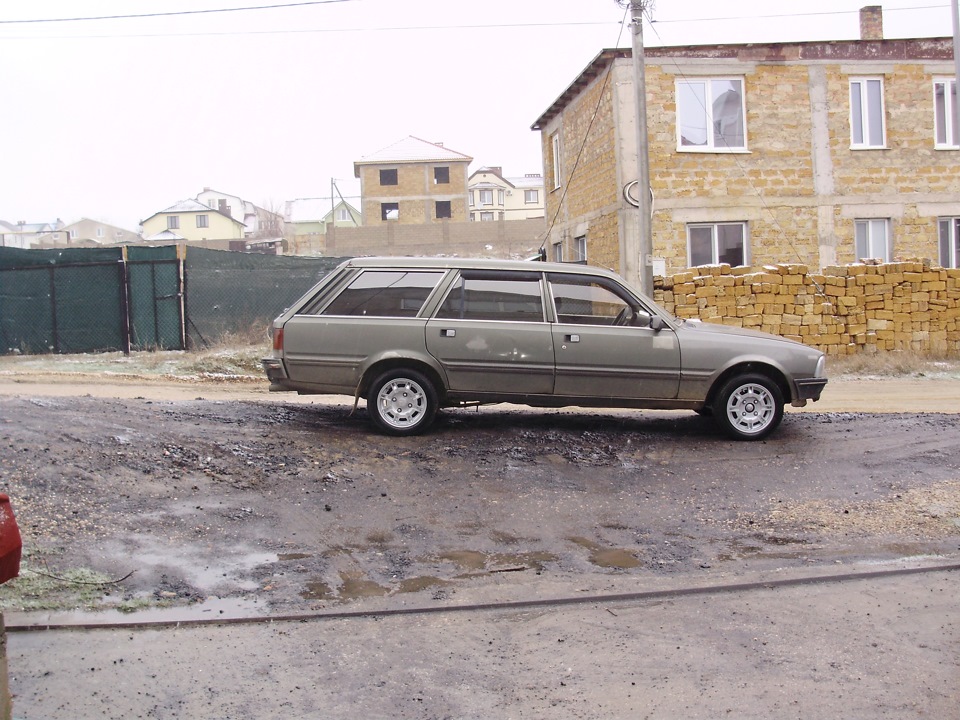 Поставил "новые" катки 6) .Небольшая фотосессия . — Peugeot 505, 2,5 л ...