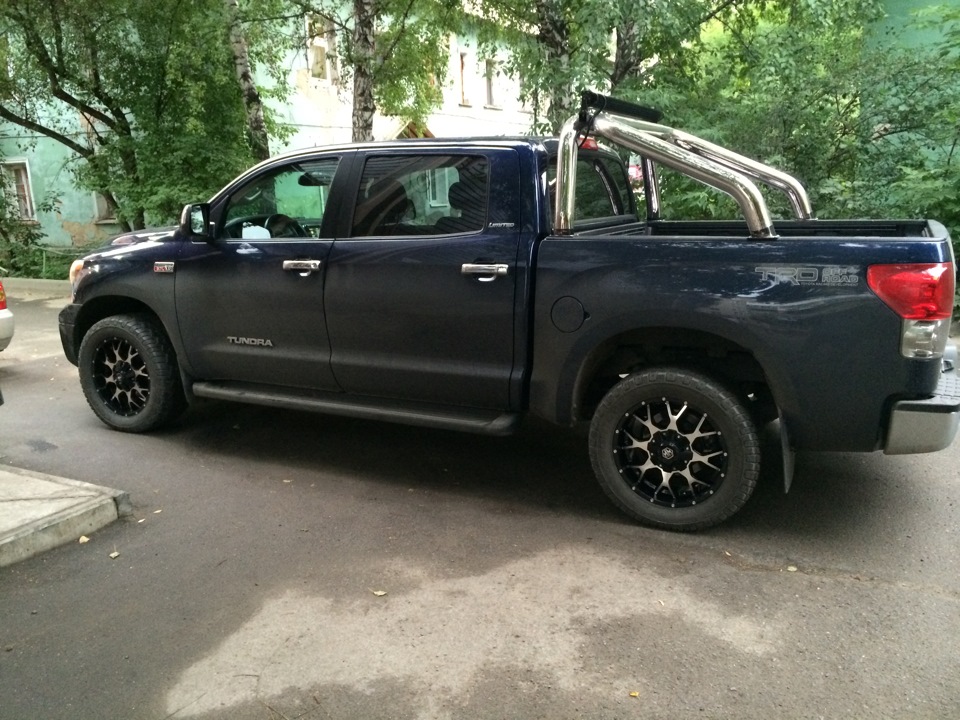 Toyota tundra диски