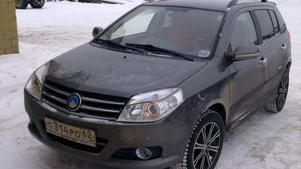 Geely mk cross 2013 отзывы владельцев недостатки