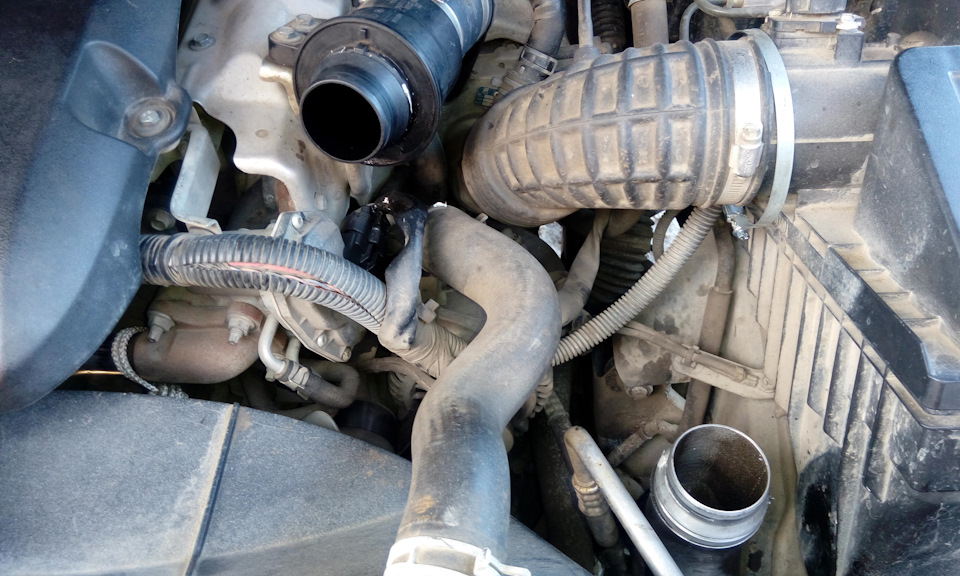 бт50 мазда патрубки теплообменника. патрубок турбины ниссан патфайндер. патрубок интеркулера ниссан навара 2. патрубок 1. патрубок турбины санг енг кайрон дизель.