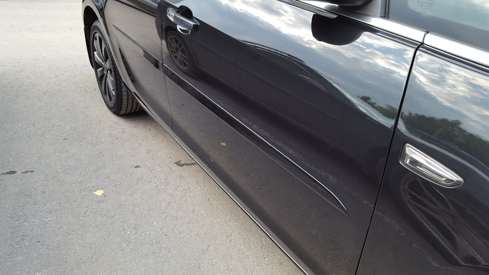 Полировка авто и установка оригинальных молдингов на двери — Opel Astra ...