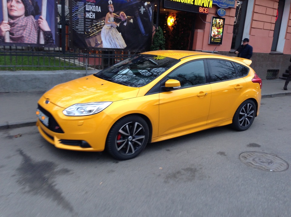 Ford focus st 3 rain. Сплиттер фокус 3. Ford focus 3 st. Ford focus 2 st. Диски ford focus 3 st.