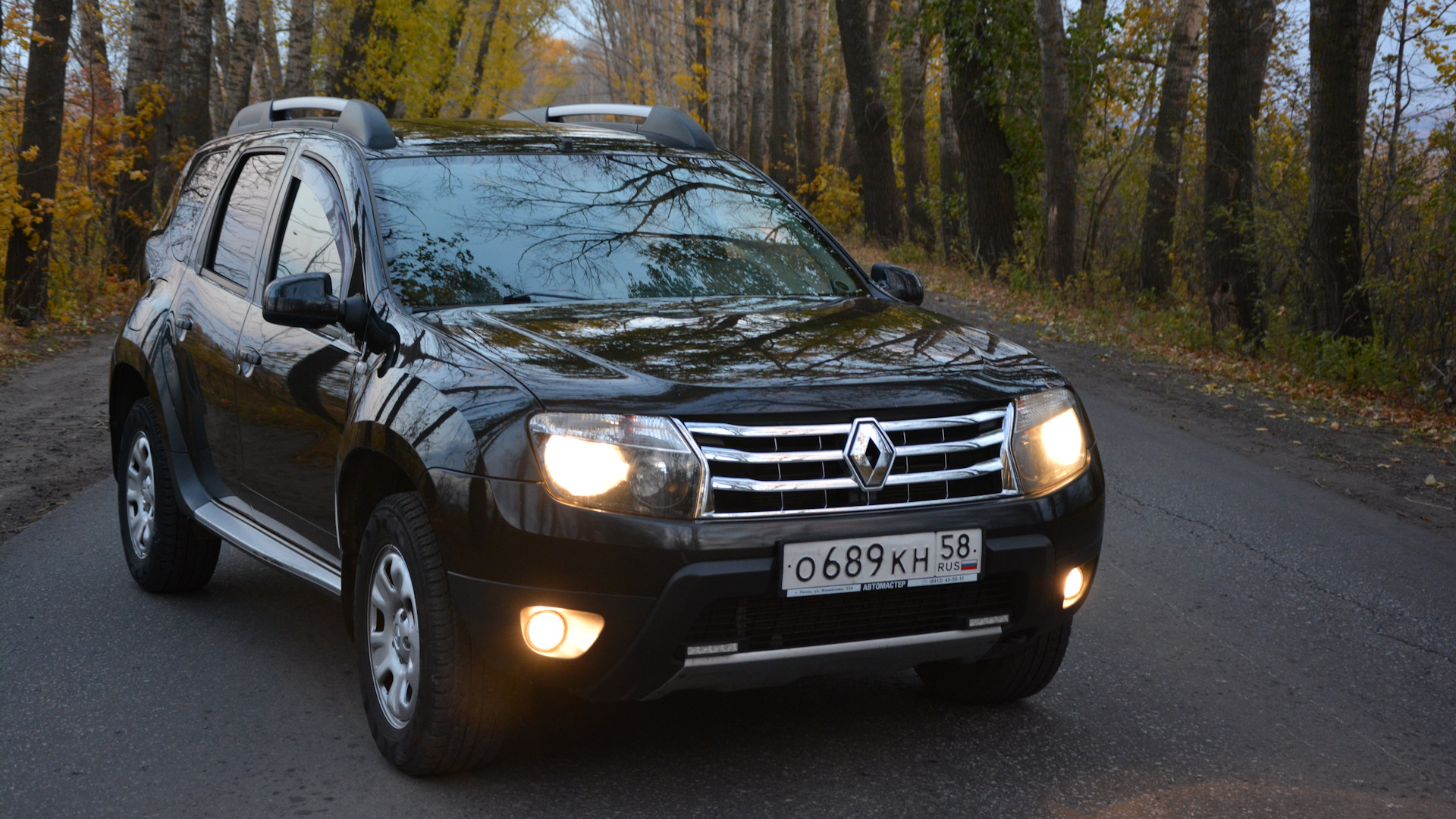 Renault duster 2014 год. Рено Дастер 2 черный. Черный Рено Дастер 2012 года. Рено Дастер 2015 черный. Renault Duster 2012.