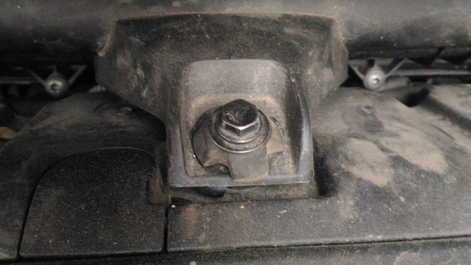 Дребезг в моторном отсеке при нагрузке. — Citroen C4 (2G), 1,6 л, 2012 ...