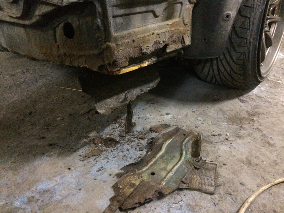 Картон-вечеринка😂 — BMW 5 series (E39), 3,8 л, 1998 года | кузовной ...