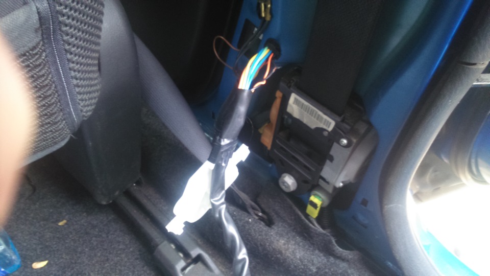 Фото в бортжурнале Nissan Note (1G)