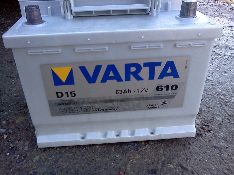 Аккумулятор d. Аккумулятор Varta Silver d15. Varta Silver Dynamic d15. Аккумулятор варта 63 Сильвер d15. Аккумулятор Varta Silver Dynamic d15.