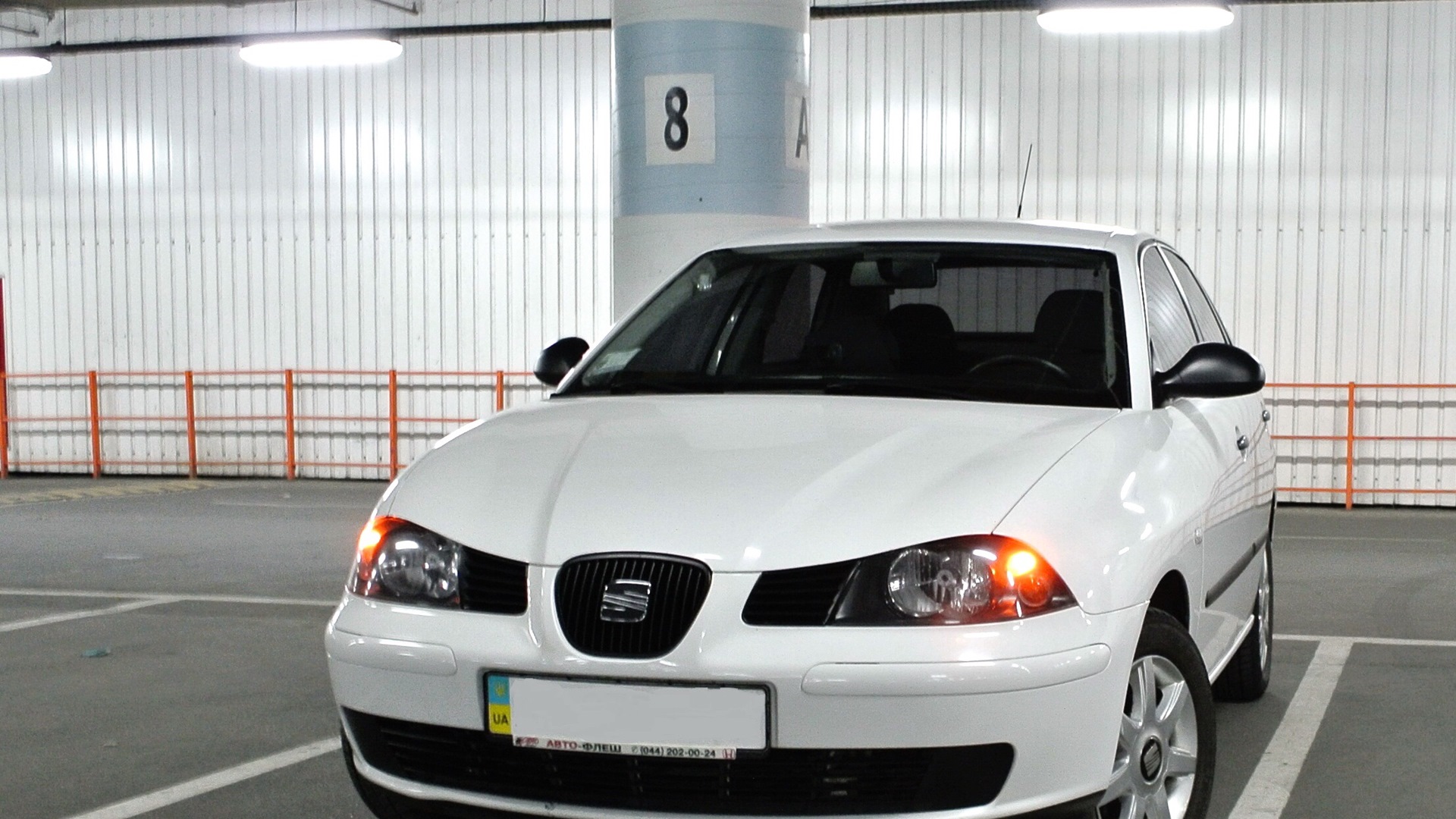 SEAT Cordoba (Mk II) 1.4 бензиновый 2004 | White на DRIVE2