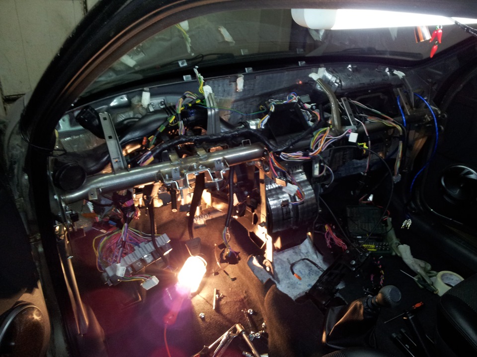 Шви моторный отсек и панель приборов ч.2 — LADA Калина универсал, 1,6 л ...