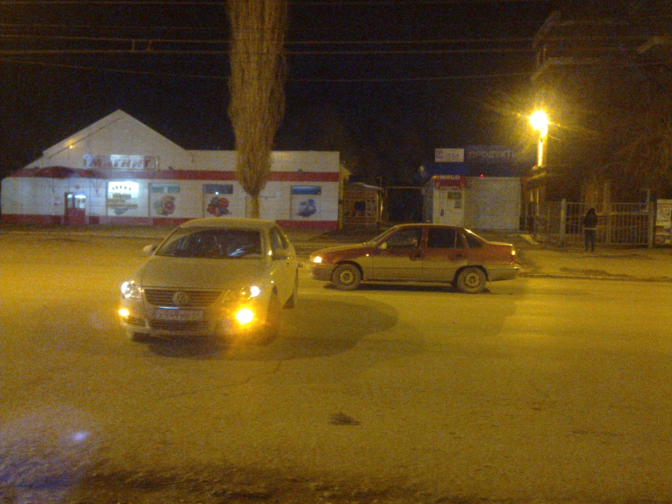 ДТП при развороте прилетел в зад — Volkswagen Passat B6, 1,6 л, 2007 ...