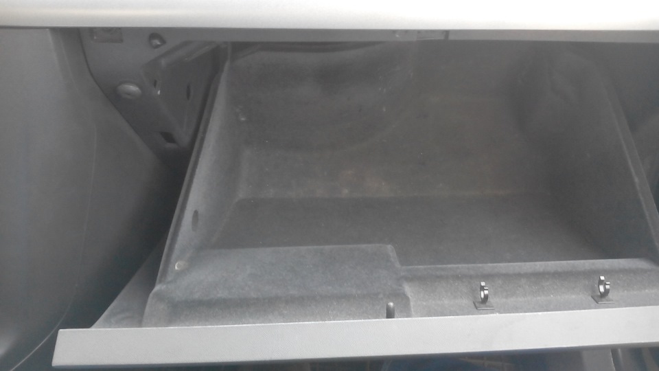 Свет в бардачке и как оказалось не только ) — Opel Vectra C, 1,8 л ...