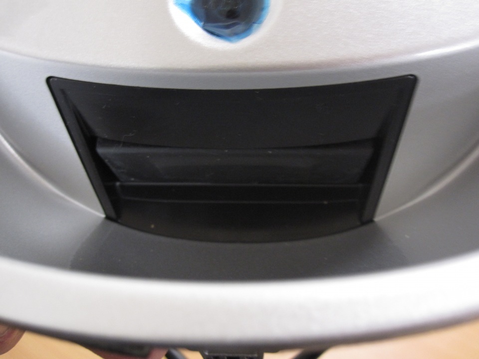 Кнопка багажника солярис хэтчбек. 81720-4l200 камера заднего хода Solaris Hatchback. 81720-4l200. Ручка багажника Солярис 1. 817204l200.