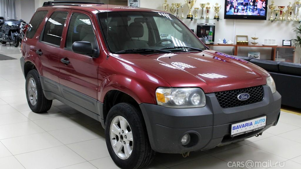 Mazda Tribute Ford Escape