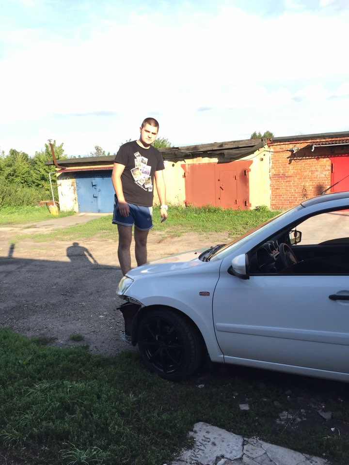 Установка противотуманных фонарей — Lada Гранта лифтбек, 1,6 л, 2015 ...