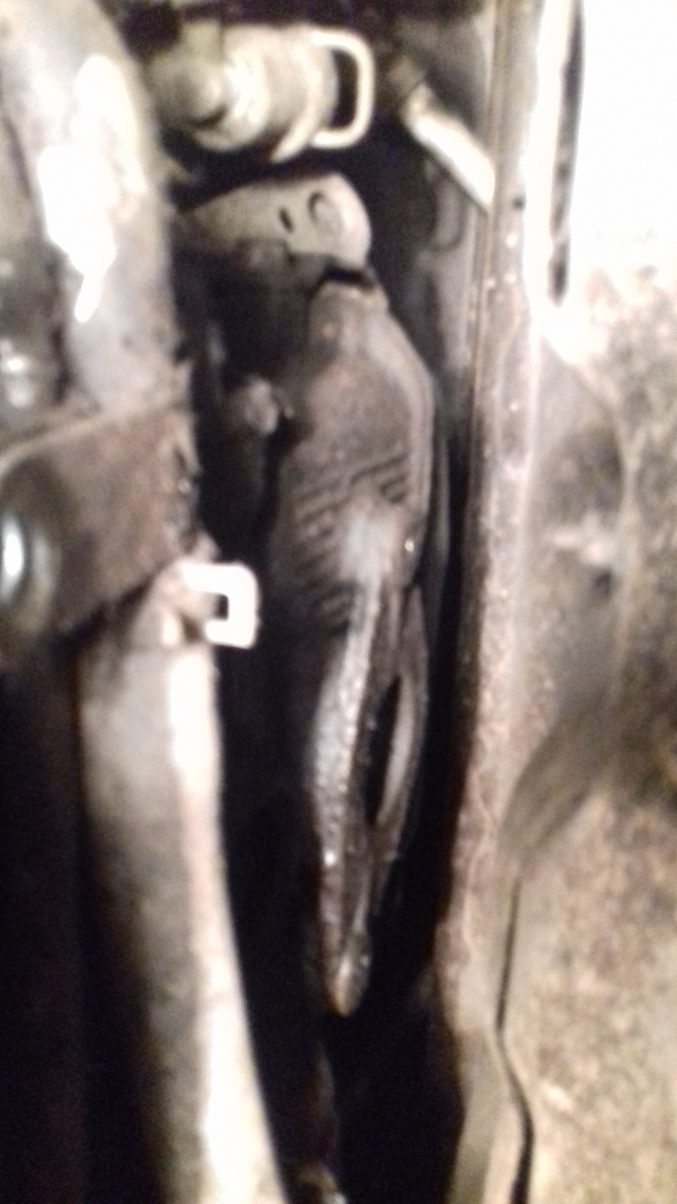 Замена сцепления Ховер Н3 — Great Wall Hover, 2 л, 2011 года | своими ...