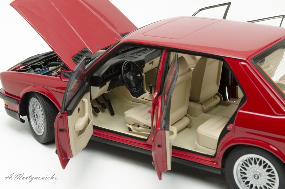 Bmw 5 series 1/18. Bmw e28 1/18. м 1 18 12. Bmw e39 модель 1 18. модель bmw m6 f06 paragon 1:18.