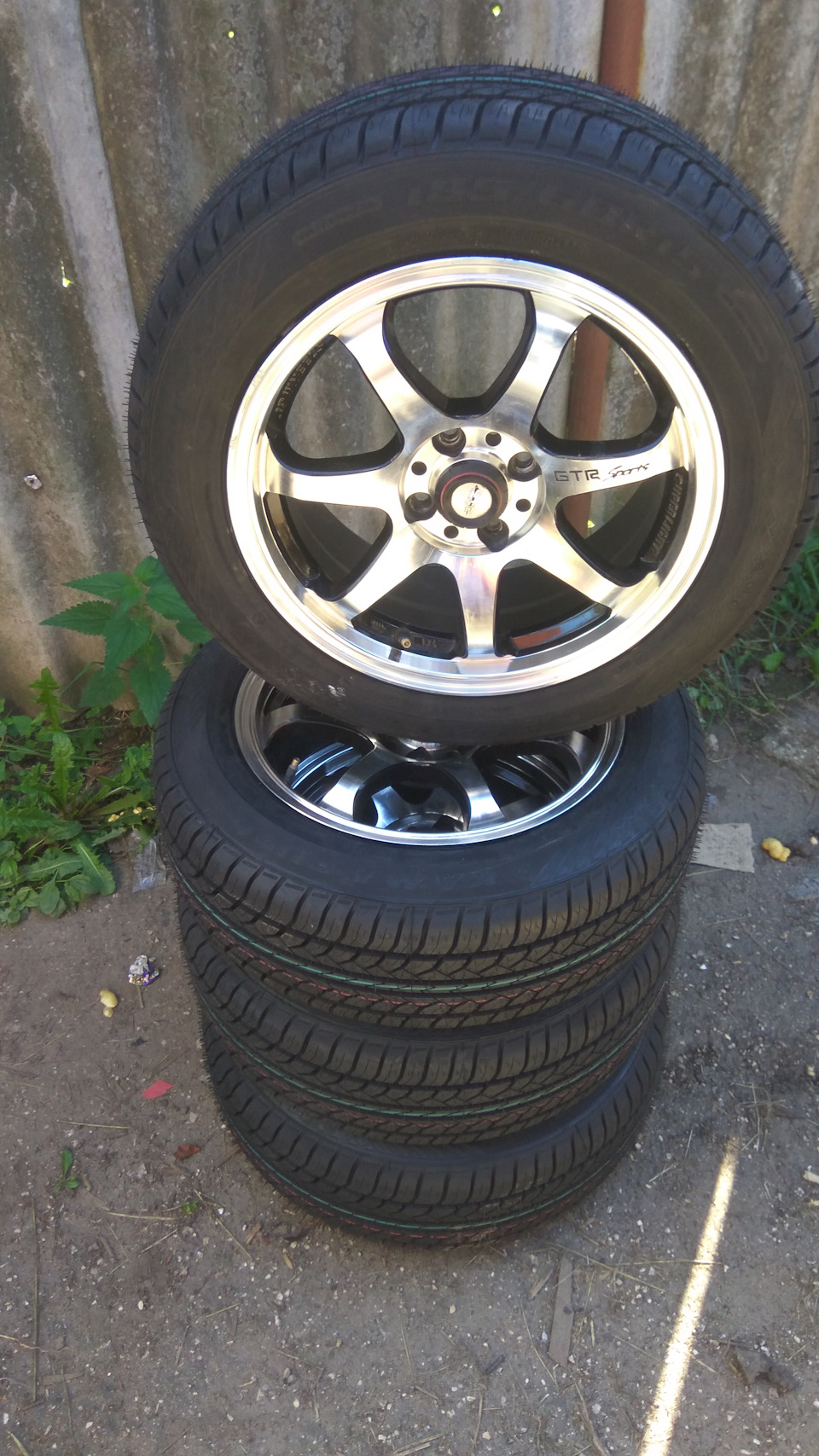 Ценим. 185/60r15 на гранту — Datsun on-Do, 1,6 л, 2015 года | колёсные ...